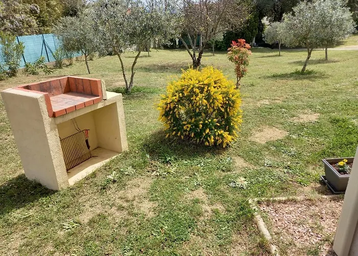 U Sole * אז'אקסיו